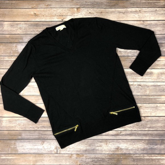 Michael Kors Sweaters - Michael Kors | V-neck Zip Sweater Top Large